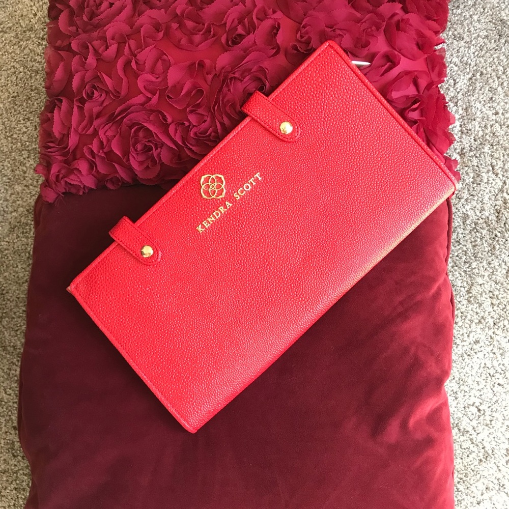 Kendra Scott Jewelry Carrying Case